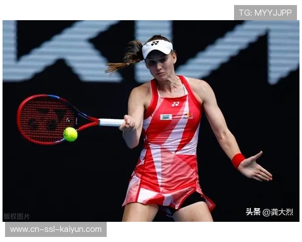 莱巴金娜WTA决赛二盘抢七零封对手 发球与底线稳定性完美结合